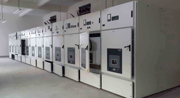 电力巡检现场.jpg 电力巡检现场.jpg